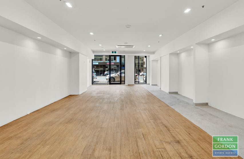 65 Bay Street Port Melbourne VIC 3207 - Image 1