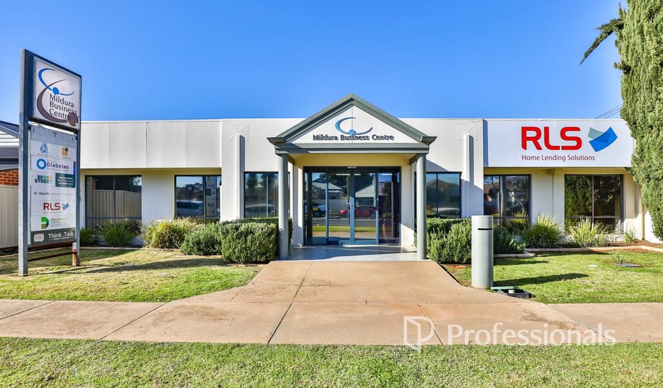 Click to view all images 148-150 Pine Avenue Mildura VIC 3500 - Image 2