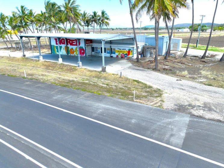 18929 Bruce Highway Bowen QLD 4805 - Image 1