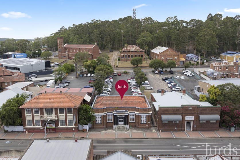 Click to view all images 16 Vincent Street Cessnock NSW 2325 - Image 2