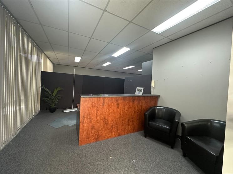 Click to view all images 4/73 Robinson Street Dandenong VIC 3175 - Image 2