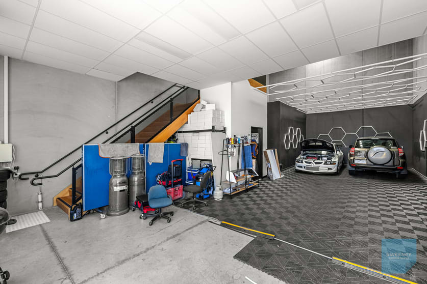 Click to view all images 88/90 Cranwell Street Braybrook VIC 3019 - Image 3