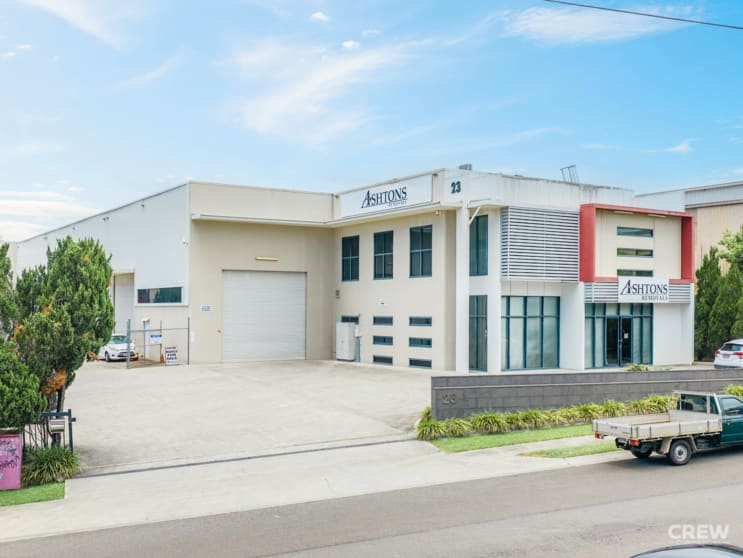 23 Jade Drive Molendinar QLD 4214 - Image 1