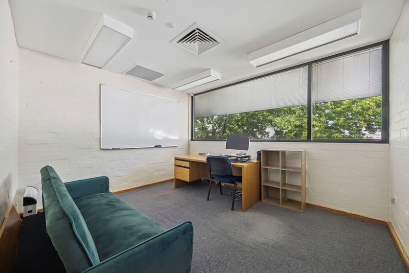 Click to view all images Tenancy 5/21 Jenke Circuit Kambah ACT 2902 - Image 5