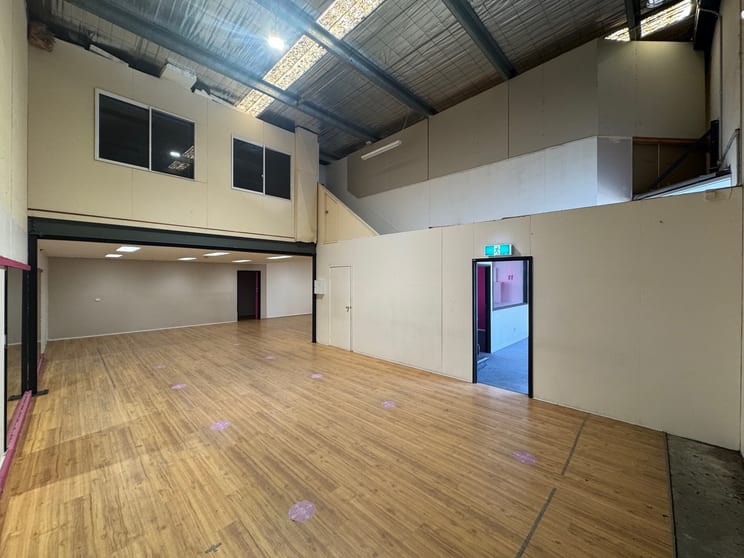 Click to view all images 31/993 North Road Murrumbeena VIC 3163 - Image 3