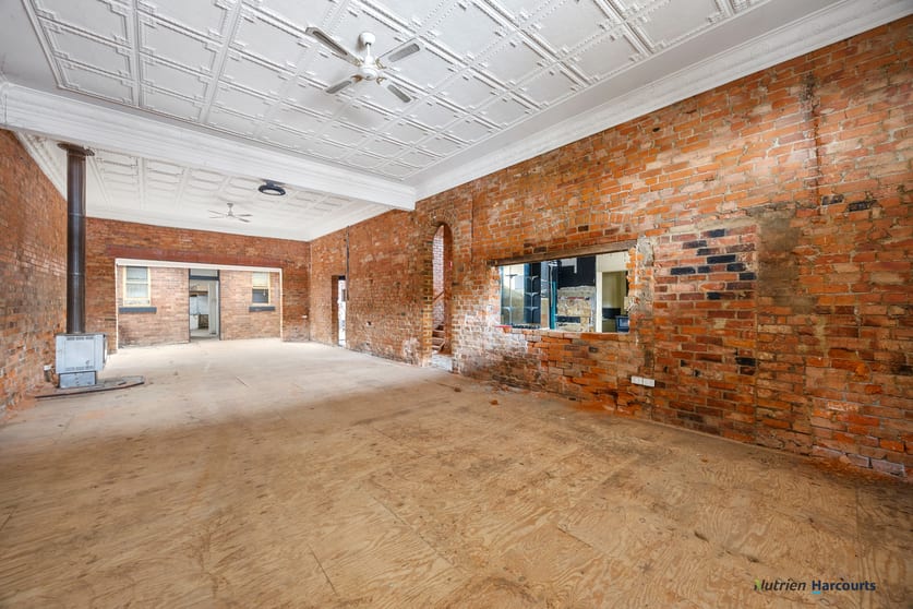 Click to view all images 80 Grant Street Alexandra VIC 3714 - Image 2