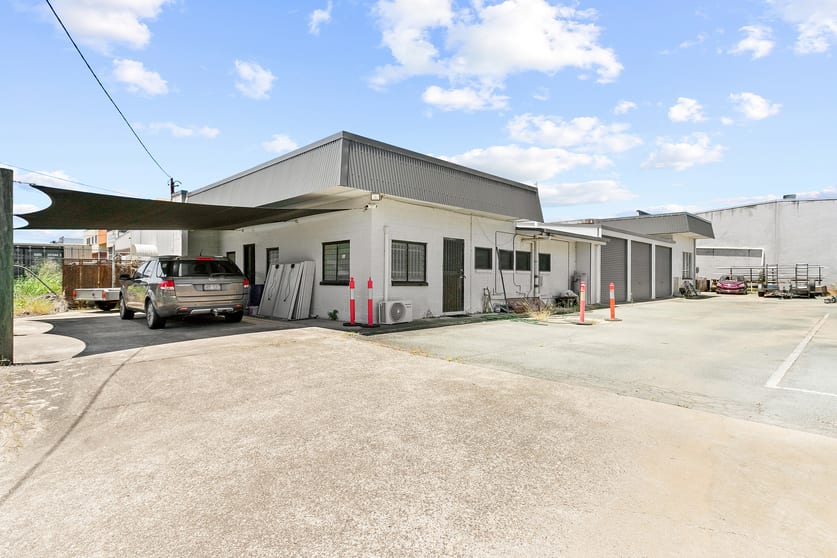 Click to view all images 44 Grice Street Clontarf QLD 4019 - Image 3