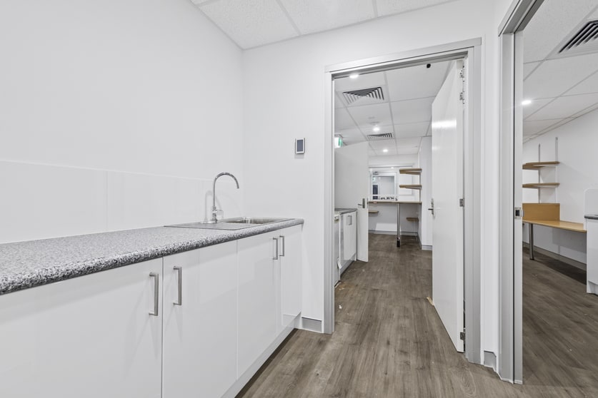 Click to view all images 513 Hunter Street Newcastle NSW 2300 - Image 3