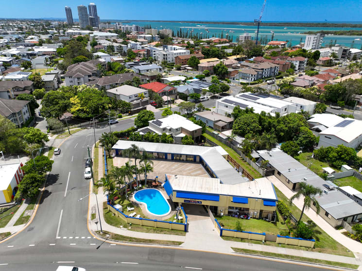Click to view all images Biggera Waters QLD 4216 - Image 1