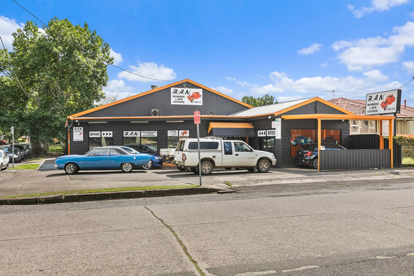 Click to view all images 331 Windsor Street Richmond NSW 2753 - Image 1