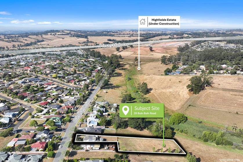 Click to view all images 28 Buln Buln Road Drouin VIC 3818 - Image 2