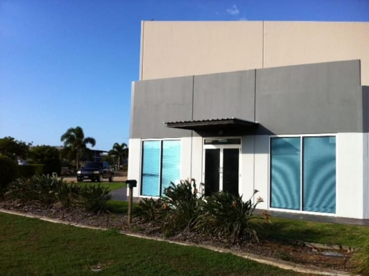 2 Platinum Court Paget QLD 4740 - Image 2