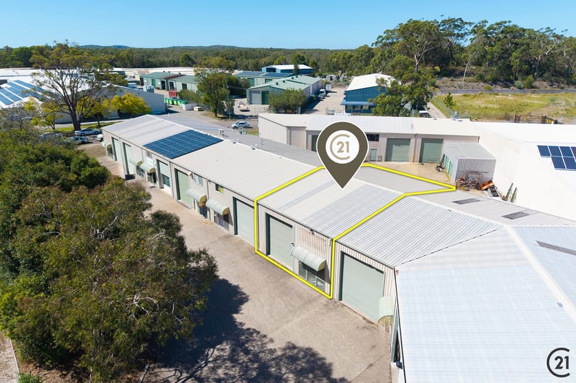 Click to view all images 6/88 Port Stephens Drive Taylors Beach NSW 2316 - Image 2