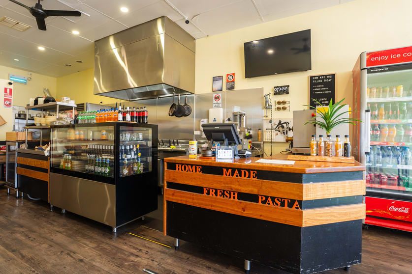 7/501 Dean Street Albury NSW 2640 - Image 3