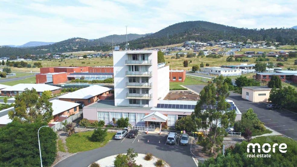 Click to view all images 34 Lower Road New Norfolk TAS 7140 - Image 1
