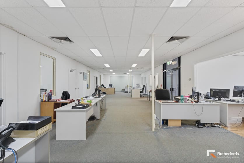 178-180 Holt Parade Thomastown VIC 3074 - Image 3
