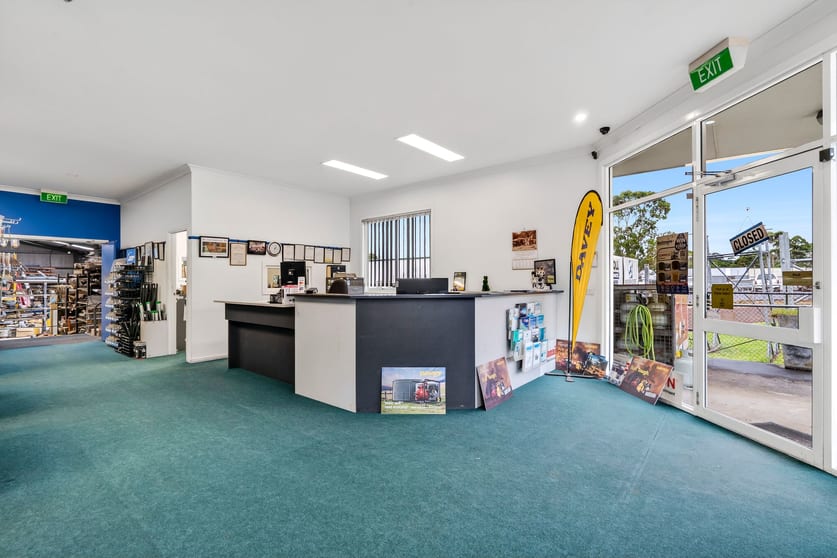 Click to view all images 66-68 Bailey Street Timboon VIC 3268 - Image 5