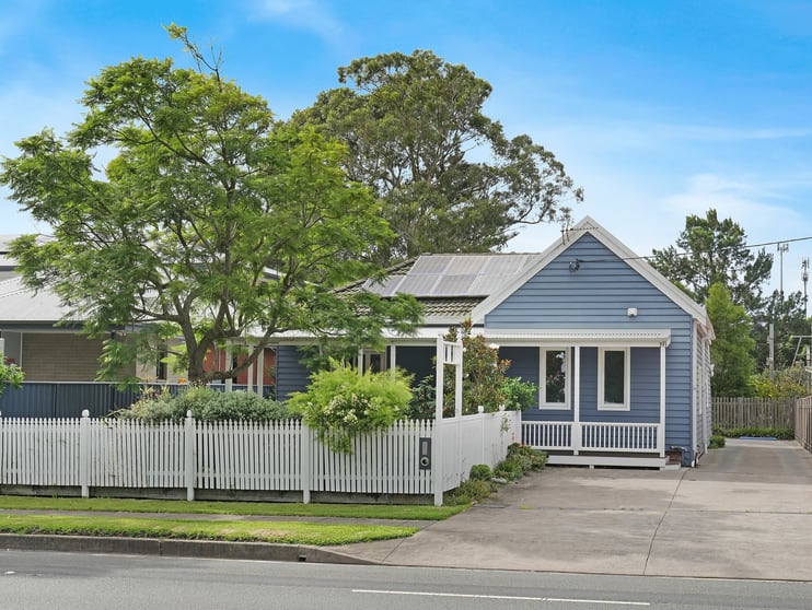 Click to view all images 193 Princes Highway Unanderra NSW 2526 - Image 1