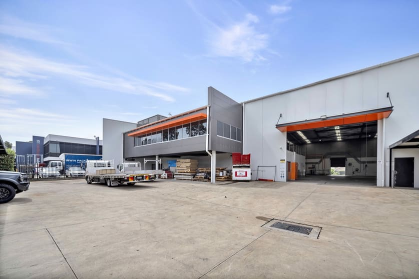 13 Yulong Close Moorebank NSW 2170 - Image 2