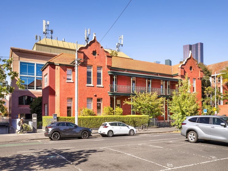 Click to view all images 15-31 Pelham St Carlton VIC 3053 - Image 3