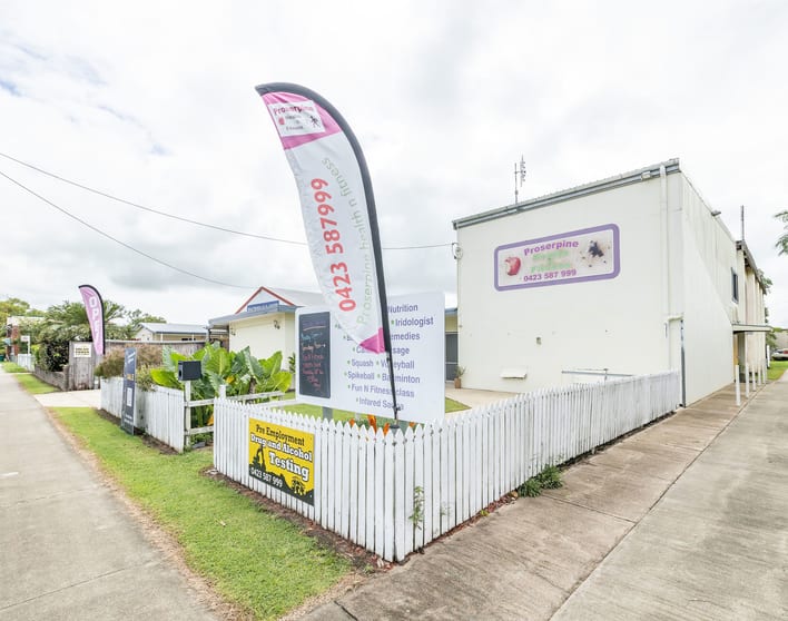 Click to view all images 17 Chapman Street Proserpine QLD 4800 - Image 1