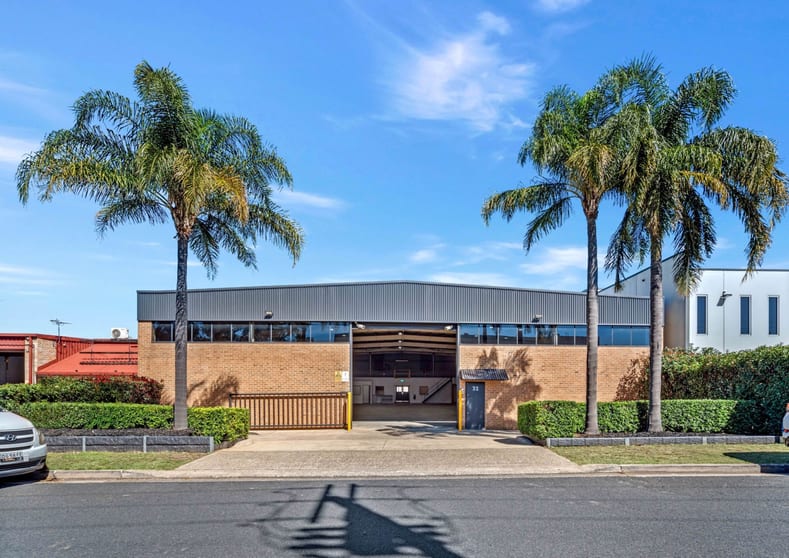 Click to view all images 15 Bellingham Street Narellan NSW 2567 - Image 2