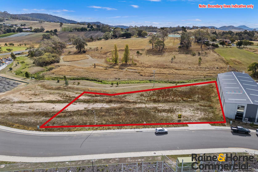 Click to view all images 16 Spark Drive Cambridge TAS 7170 - Image 2