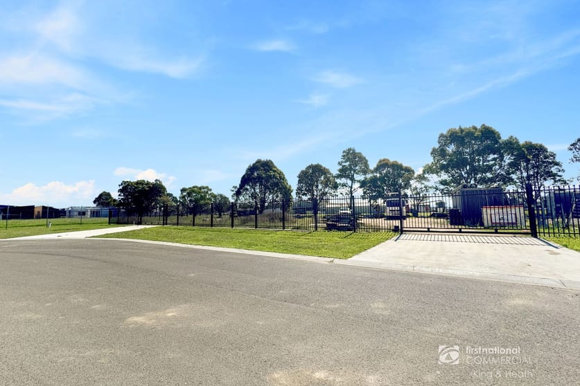 9 Jackson Crescent Bairnsdale VIC 3875 - Image 2