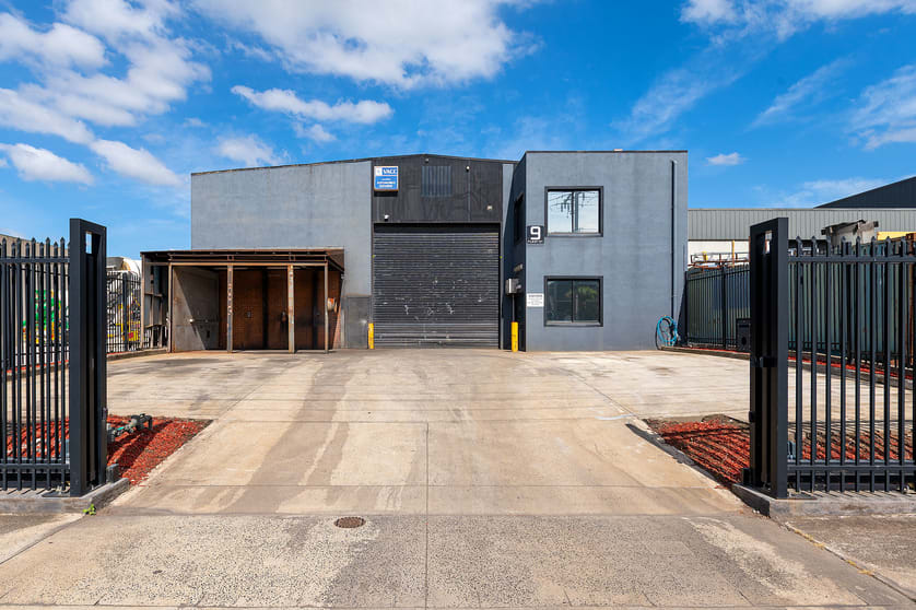 Click to view all images 9 Fleet Street Somerton VIC 3062 - Image 1