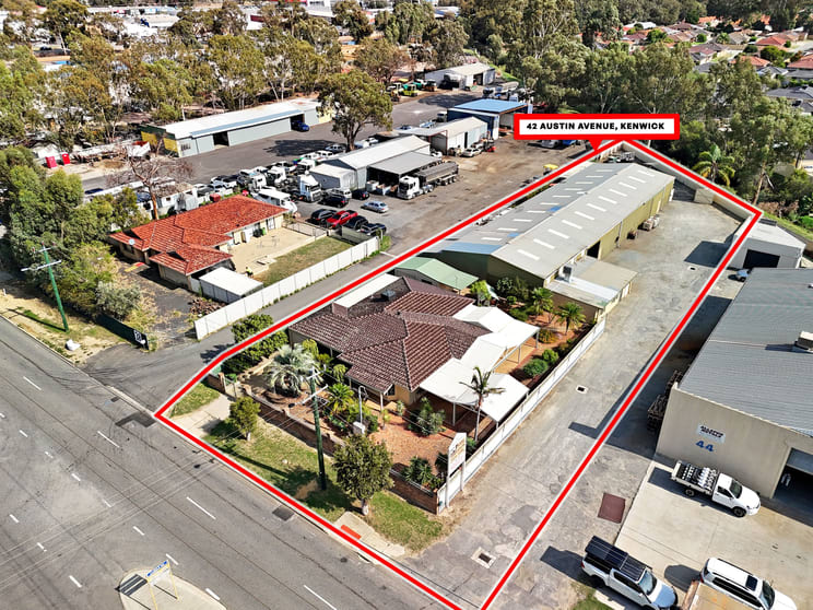 42 Austin Avenue Kenwick WA 6107 - Image 2