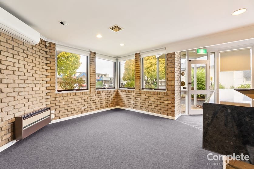 43 HELEN STREET Mount Gambier SA 5290 - Image 2