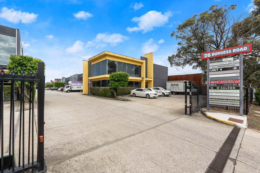 Click to view all images 6/26 Burgess Road Bayswater North VIC 3153 - Image 4