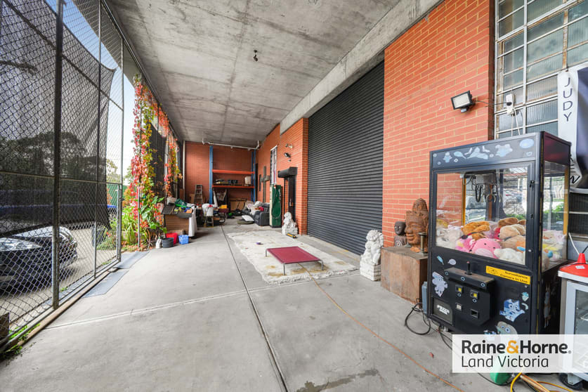Click to view all images 28-30 Lincoln Street Brunswick East VIC 3057 - Image 2
