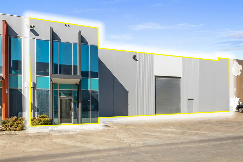 Click to view all images 6/21 Westside Drive Laverton North VIC 3026 - Image 2