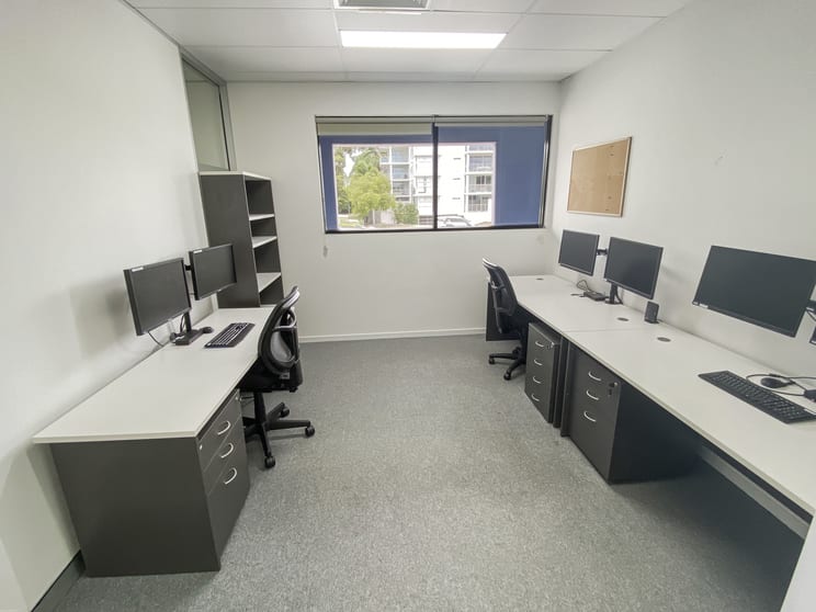 Click to view all images 12/27 Evans Street Maroochydore QLD 4558 - Image 3
