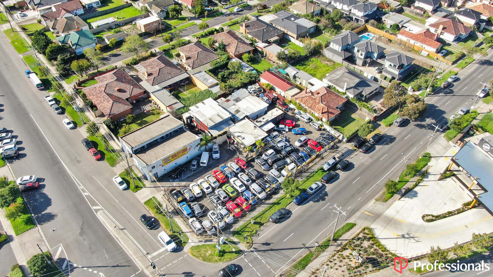 Click to view all images Corner 148 + 186 Ashley Street + Mitchell Street Maidstone VIC 3012 - Image 2