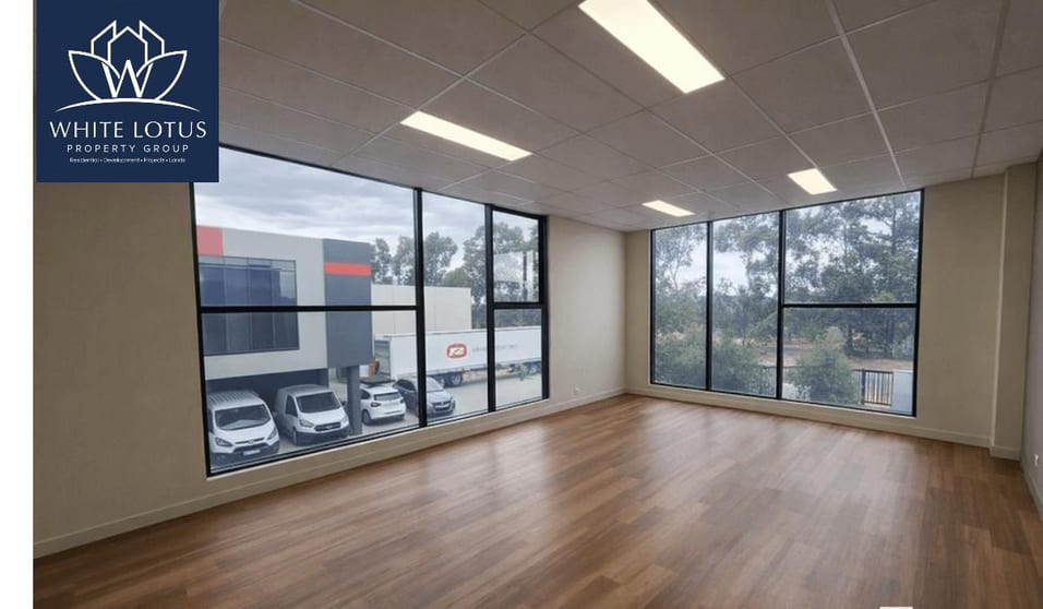 Click to view all images 3/118 Payne Road New Gisborne VIC 3438 - Image 2