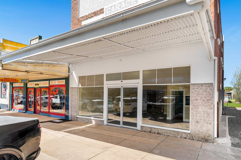 Click to view all images 20 Bank Street Molong NSW 2866 - Image 3