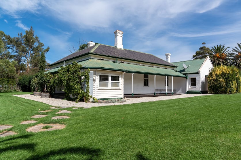 Click to view all images 1350 River Road Toolamba VIC 3614 - Image 5