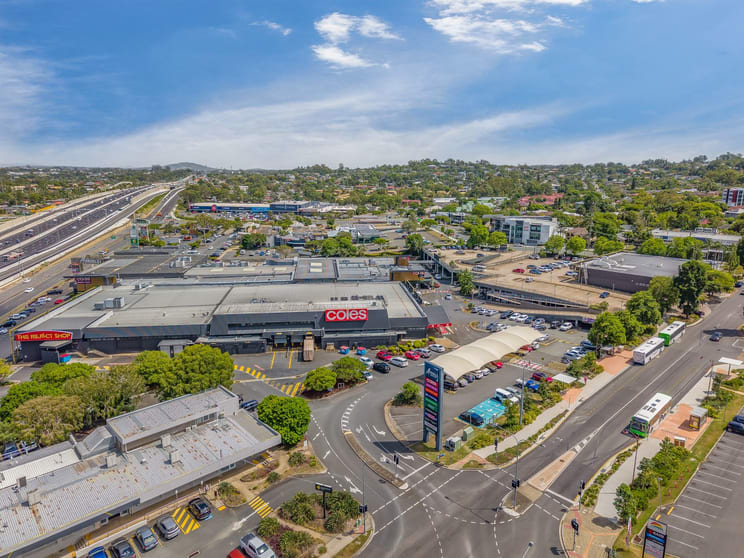 Click to view all images 17-27 Cinderella Drive Springwood QLD 4127 - Image 5