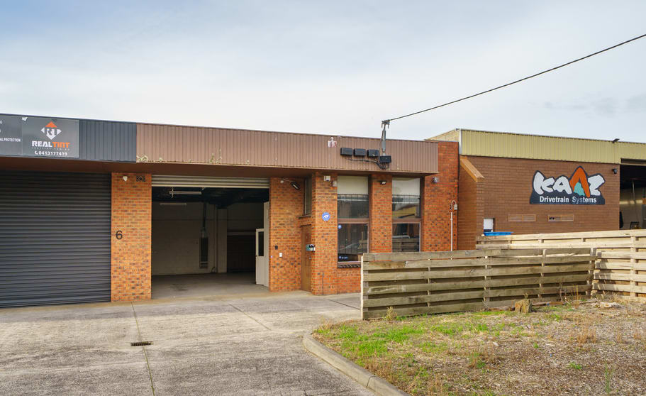 7/3 Woodbine Court Wantirna South VIC 3152 - Image 1