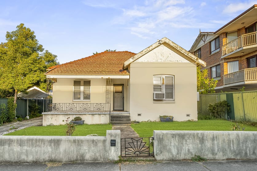 Click to view all images 23-25 Gibbons Street Auburn NSW 2144 - Image 3