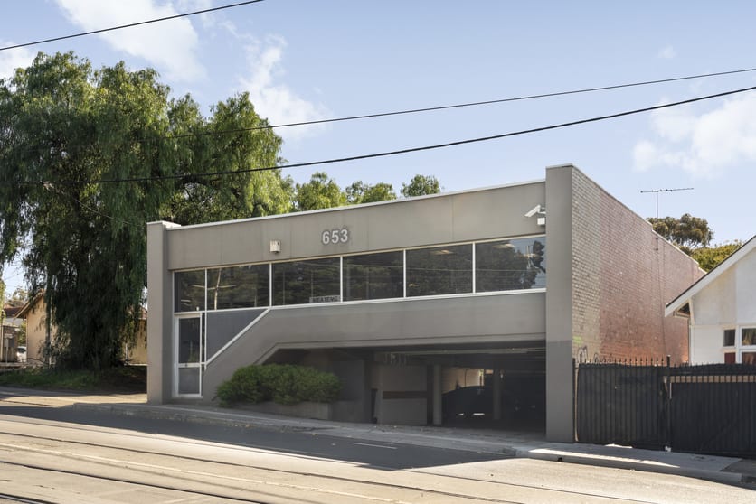 Click to view all images 653 Riversdale Road Camberwell VIC 3124 - Image 1