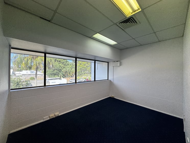 L3/12-20 Toogood Road Woree QLD 4868 - Image 1