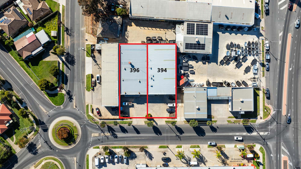 Click to view all images 394 & 396 McDonald Road Lavington NSW 2641 - Image 2