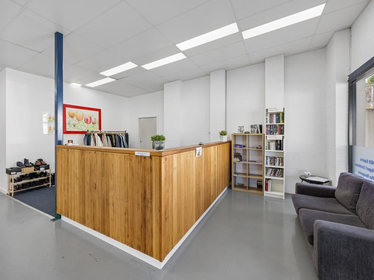 Click to view all images 49 Nihil Street Alexandra VIC 3714 - Image 3