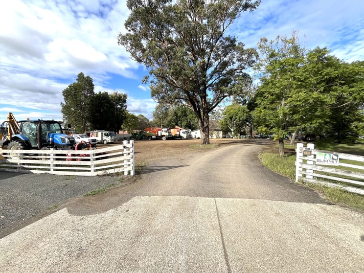 Click to view all images 179 New England Highway Beresfield NSW 2322 - Image 2