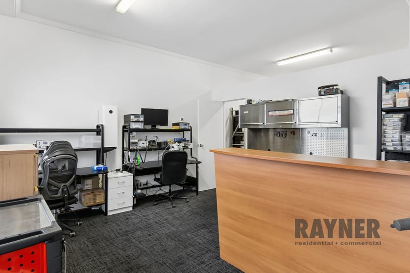 Click to view all images 1/28 Robinson Avenue Perth WA 6000 - Image 3