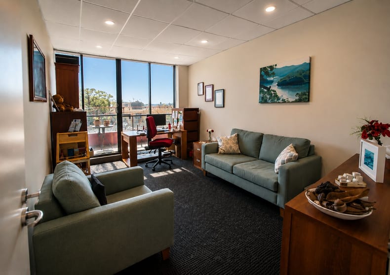 Click to view all images 701/88-90 George Street Hornsby NSW 2077 - Image 2