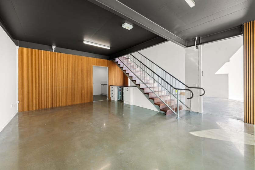 Click to view all images 2/9 Pritchard Road Virginia QLD 4014 - Image 3